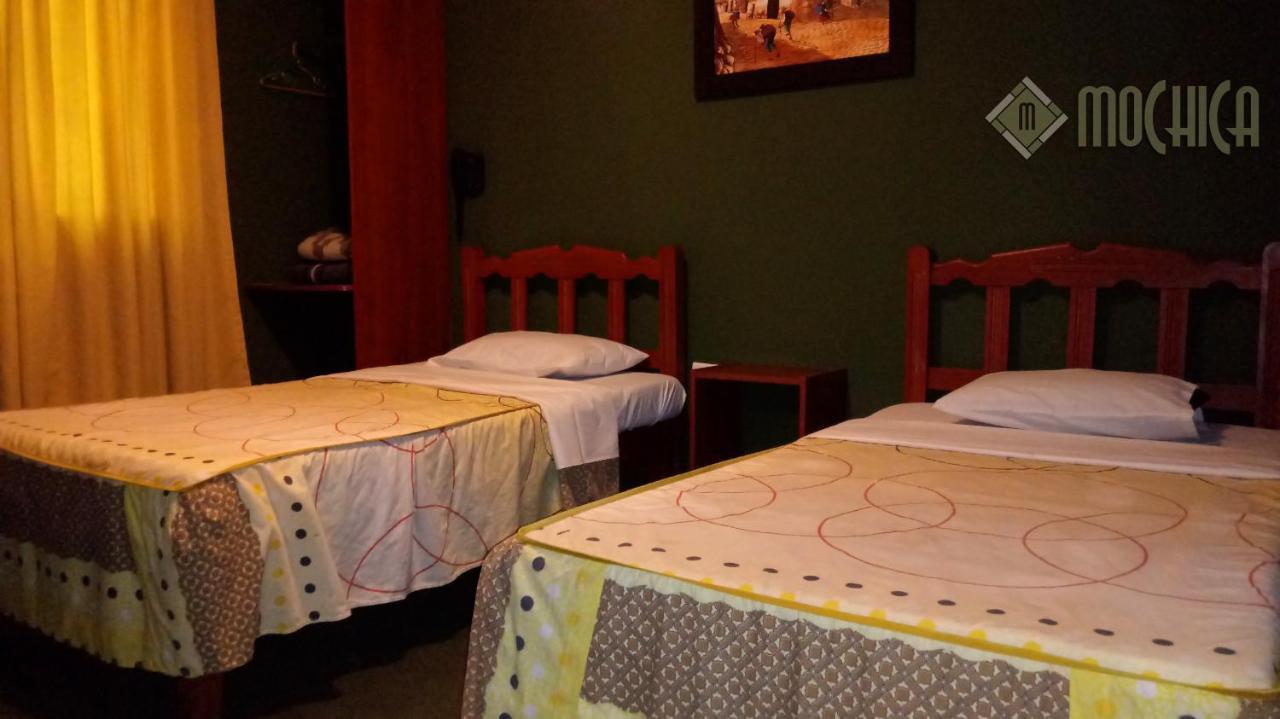 Hostal Residencial Mochica 利马 外观 照片